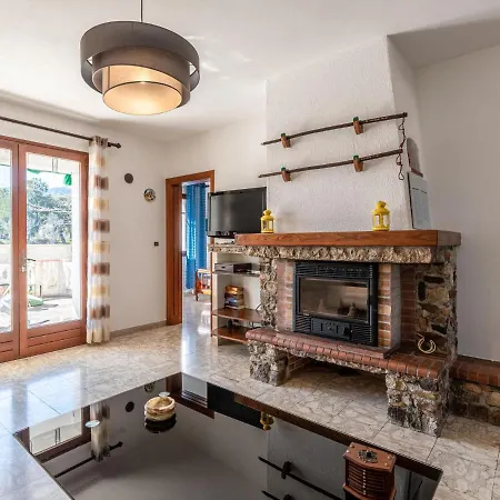Antoinette - Ghi304 By Interhome Apartment *